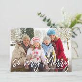 Zo zeer Merry Hand Letterde Foto van het Witte Man Feestdagenkaart (Staand voorkant)