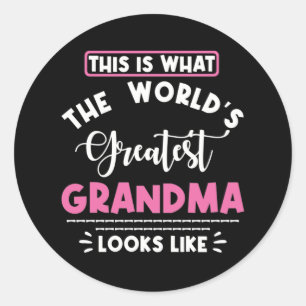 Zo ziet de grootste grootmoeder ter wereld eruit ronde sticker