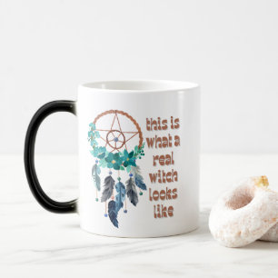 Zo ziet een echte heks eruit als morphing magische mok