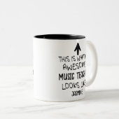 Zo ziet een geweldige muziekleraar eruit tweekleurige koffiemok (Voorkant rechts)