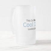 Zo ziet een koude vader eruit. matglas bierpul (Voorkant links)