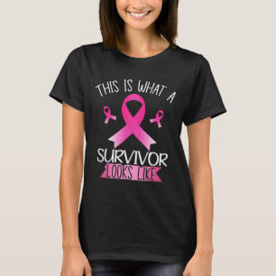Zo ziet een overlevende eruit als een roze borst t-shirt