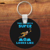 Zo ziet een supermoeder er uit met een blauwe teks sleutelhanger (Voorkant)