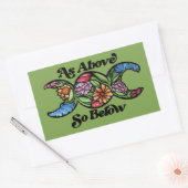 Zoals hierboven, dus onder het driestukssymbool rechthoekige sticker (Envelop)