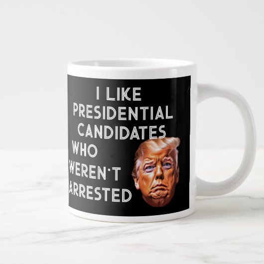 Zoals presidentskandidaten die niet werden gearres grote koffiekop (Rechts)