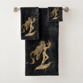Zodiac Goddess | Kosmische gouden Maagd Astrologie Bad Handdoek (Insitu)