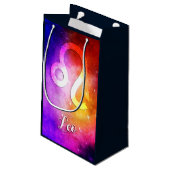 Zodiac: Leo Snoep Space Klein Cadeauzakje (Achterkant Gekanteld)
