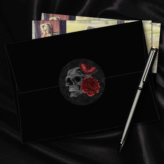 Zodiac Magic Crimson | Henna Red Gothic Skull Roos Ronde Sticker