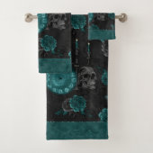 Zodiac Magic | Donker Blauwgroen Groen Gotische Sc Bad Handdoek (Insitu)