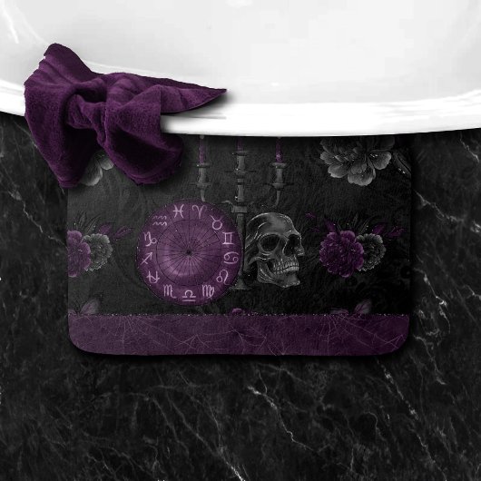 Zodiac Magic | Donker Paarse Plum Gothic Skull Roz Badmat