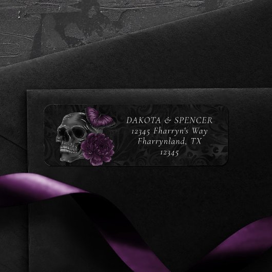 Zodiac Magic | Donker Paarse Plum Gothic Skull Roz Etiket