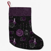Zodiac Magic | Donker Paarse Plum Gothic Skull Roz Kleine Kerstsok (Voorkant)