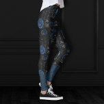 Zodiac Magic | Donkermarineblauw gotische schedel  Leggings<br><div class="desc">Unieke, draagbare kunst! Het verfijnde palet van gemengde middelgrote abstracte texturen voegt de perfecte pop van kleur voor uw persoonlijke stijl toe. Ook overdraagbaar naar school-/kantoorbenodigdheden, feestartikelen of decor voor een eenvoudig 'doe-het-zelf'-thuismarktfacelift! Voor andere producten of kleuren, bezoek de opslag JustFharryn @ Zazzle of contacteer de ontwerper c/o Fharryn@yahoo.com #zazzlemade...</div>