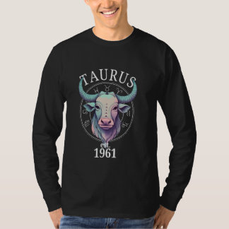 Zodiac Taurus Bull geboren in 1961 T-shirt