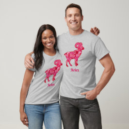 Zodiac teken voor Ram in een rood fractal patroon T-shirt