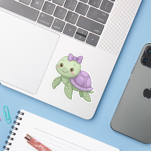 Zoe Schattig Schildpad Sticker met Paarse Schelp (Laptop met iPhone)