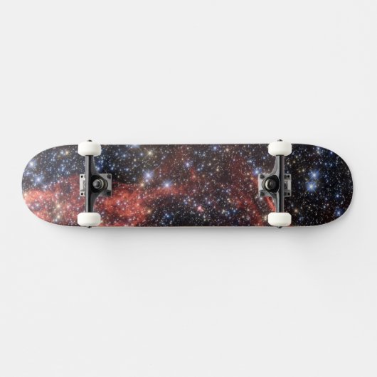 Zoeken naar overlevende van een supernova-explosie persoonlijk skateboard (Horizontaal)