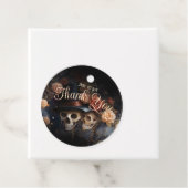 Zoenende Skeletten Spooky Gotische Bruiloft Bedankjes Labels (In situ)