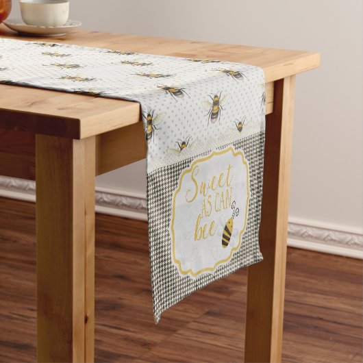 Zoet als "BEE" Korte Tafelloper (Voorbeeld)