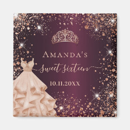 Zoete 16 bordeauxroze gouden tiara jurk naam magneet