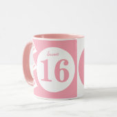 Zoete 16 monogram naam roze en wit mok (Voorkant links)