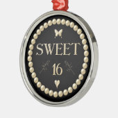 Zoete 16 - Pearls op zwarte "velvet" Metalen Ornament (Links)