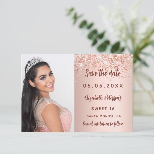 Zoete 16 roze gouden blush foto confetti save the date (Staand voorkant)