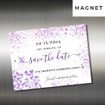 Zoete 16 violetjurk, behalve de datummagneet magnetische uitnodiging<br><div class="desc">Een meisje en trendy Save the Date Magnetic Card for a Sweet 16, 16th verjaardagsfeestje. Een stijlvolle witte achtergrond, versierd met violet, lavender gekleurd faux glitter stof en een jurk. Pas een datum en een naam/leeftijd aan en voeg deze toe. Zwarte en violette gekleurde letters. De tekst: Sparen de Datum...</div>