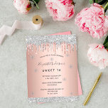 Zoete 16 winterroze roze roze roze roze uitnodigin briefkaart<br><div class="desc">Een moderne, stijlvolle en glamoureuze winteruitnodiging voor een Sweet 16, 16th verjaardagsfeestje. Een roos gouden faux metallic uitziende achtergrond met elegant roos goud, roze en faux zilver glitter druppel, lak druppelende look. Versierd met faux zilveren sneeuwkristallen, sneeuwvlokken. De naam is geschreven met een modern grijs gekleurd handschrift. Personaliseer en voeg...</div>