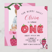 Zoete aardbei 1e verjaardag foto uitnodiging (Voorkant / Achterkant)