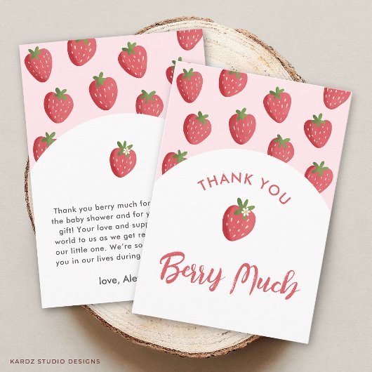 Zoete aardbei babyshower bedankkaartjes