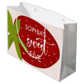 Zoete aardbei kinderen verjaardag groot cadeauzakje (Achterkant Gekanteld)