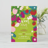 Zoete aardbei kinderen verjaardag kaart (Staand voorkant)