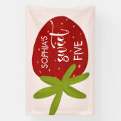 Zoete aardbei kinderen verjaardag spandoek (Verticaal)
