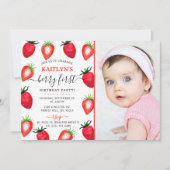 Zoete aardbeien bessen eerste 1e verjaardag foto kaart (Voorkant)