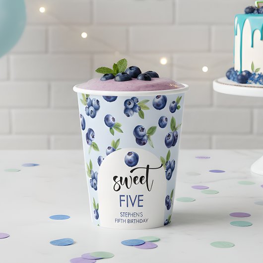 Zoete blauwe bessen kinderen verjaardag papieren bekers