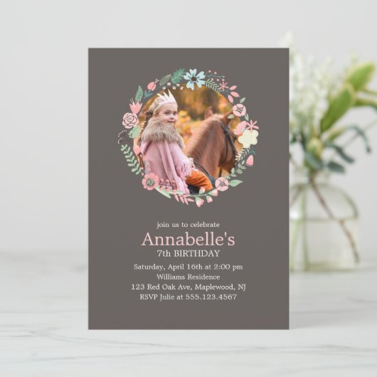 Zoete Bloemen krans Custom Foto Verjaardagsfeest Kaart (Staand voorkant)