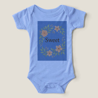 Zoete Bloemige Babykleding Ontwerp