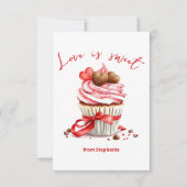 Zoete Cupcake met Heart Chocolates en Red Ribbon Kaart (Voorkant)
