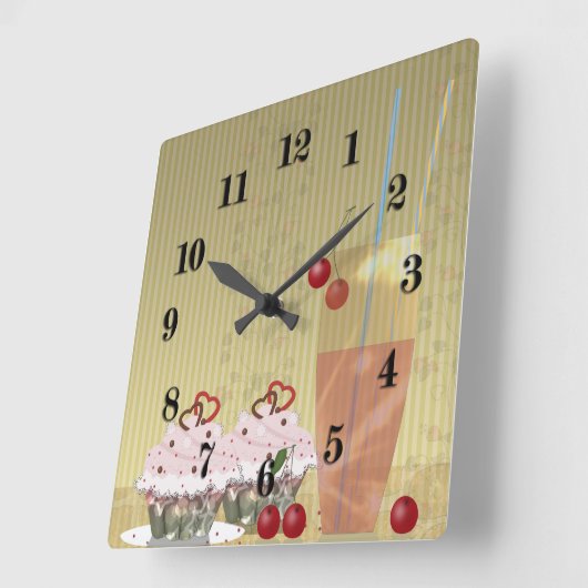 Zoete desserts van cokescocktail-kersen,  vierkante klok (Hoek)