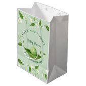 Zoete erwt in een Baby shower met peul Medium Cadeauzakje (Voorkant Gekanteld)
