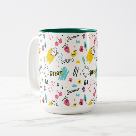 Zoete gekleurde hand getekend tweekleurige koffiemok (Voorkant links)