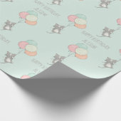 Zoete grijze kat met ballonnen gepersonaliseerde v cadeaupapier (Hoek)