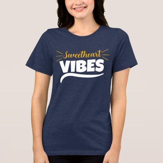 Zoete Hart Vibe Grafische Dames Tri-Blend Shirt (Voorkant)
