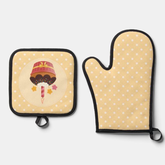 Zoete heerlijke chocolade verjaardag kaars cupcake ovenwant & pannenlap set (Voorkant)