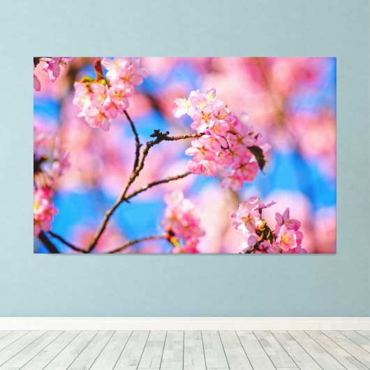 Zoete Kersenbloesems Op Een Zonnige Lentedag Canvas Afdruk (Insitu (Houten vloer))