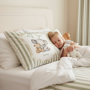 Zoete Olifant en Teddybeer Knuffelende Baby Meisje Kussensloop