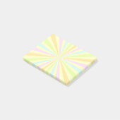 Zoete pastels draaiende wiel barst uit post-it® notes (Schuin)