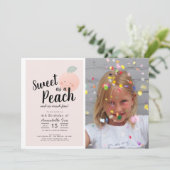 Zoete perzik Cute meisje foto verjaardag Kaart (Staand voorkant)