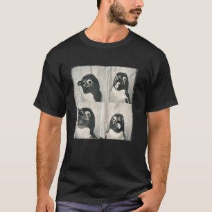 Zoete pinguïn in de stijl van de vintage fotomachi t-shirt